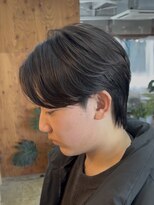 イシ(isi)&nbsp;曲がる縮毛矯正／センターパート／メンズ縮毛矯正／門真／守口