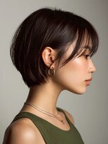 ルートエイチ 市川(Root H)&nbsp;ダブルカラーミルクティーベージュインナーカラーショートボブ