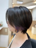カット クラブ 大人のイヤリングカラー