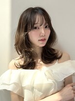 ザック ヴィ(ZACC  vie)&nbsp;くびれヘア/ゆるふわ巻き/ミディアムレイヤー/10トーンベージュ