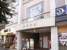 シャンプーアルファ(shampoo α)の雰囲気（羽村駅東口徒歩30秒！！ビル２階です！）