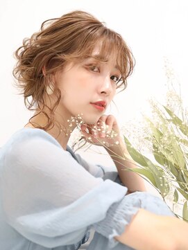 テトテ 三宮店(Tetote) 【tetote神戸三宮】２つのポニーテールでできるヘアアレンジ