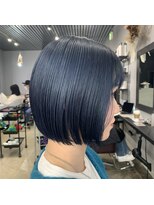 アオゾラヘアーナ ミキザカ アンド パレード(AOZORA HAIR namikizaka＆parade) ミニボブ×ネイビーブルー