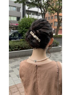 アスピリーフ(ASPILEAF) 【お呼ばれアレンジ】アシメヘアセット