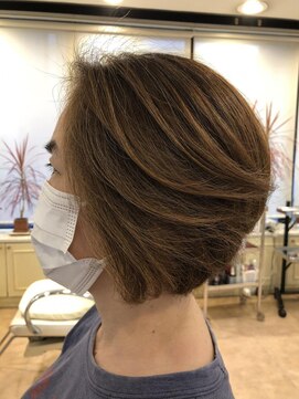 イムス マドモアゼル(imus MADOMOAZEL) ショートボブ