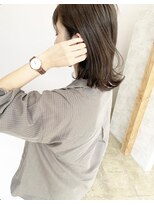 ニド(2do)&nbsp;モカベージュ＋くびれロブ