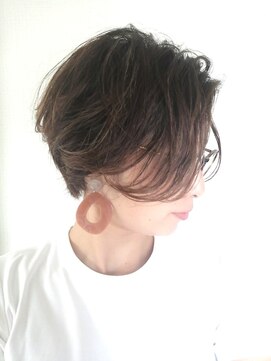 ファニック スタイル ジー(FUNIC style G) アルティストカラー×大人ショート (桜木町・日ノ出町)