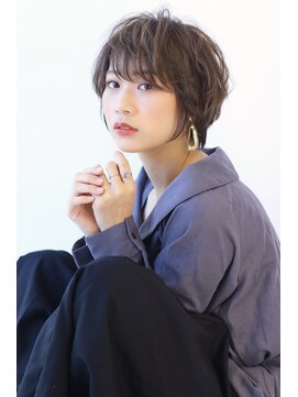 オーロ 千里山店(ORO) 20代30代40代50代美髪ピンクブラウン切りっぱなしボブショート