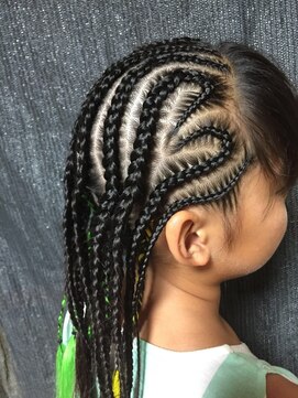 ロッカ(Rocca.) デザインコーンロウ