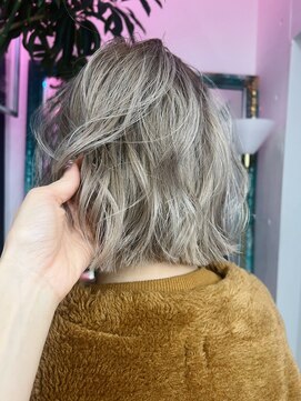 ルーヴェ(LOWE) 【natsumi】ホワイトベージュ,ミルクティベージュボブ