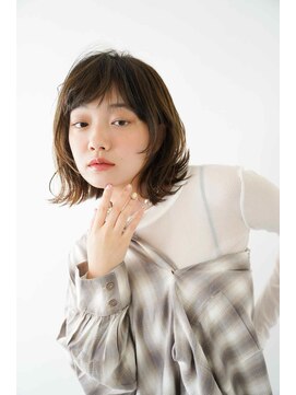 シェル 国分寺(shell) くびレイヤーエモージュグレージュカラーくびれショート/国分寺