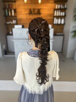 アルク(ALK)&nbsp;ポニーテールアレンジ