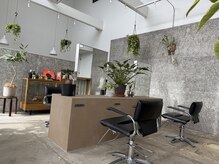 シェノン(chainon)の雰囲気（スタイリッシュな吹き抜けの開放感はまるで非日常を味わえます）