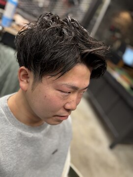 スリーセント 栄(3/cent) ツーブロショート