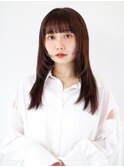 赤みを抑えたショコラブラウンでナチュラルな透け感