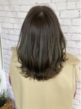 キーマン(KEYMAN) オリーブグレージュ