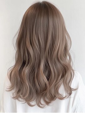 【大人可愛い】ミルクティーカラー×抜け感レイヤー