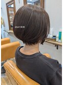 ショートヘア