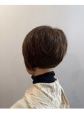 直毛さん。ドライでキマる丸みショートボブ