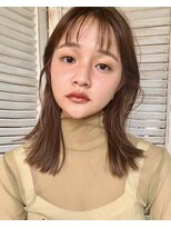 ベル 表参道店(Belle)&nbsp;外ハネも内巻きも自由！プツッと切った切りっぱなしミディアム