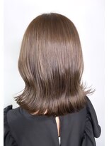 ピークスヘア(peaks hair) 大人ヘア/20代30代40代ヘア/外ハネボブ/グレージュ/ハイライト
