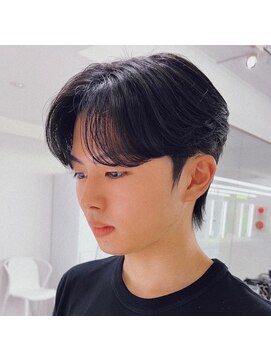 ルースト 西院店(ROOST) 韓流スタイル／センターパート／カルマパーマ