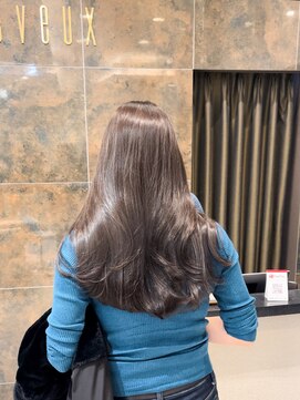 シュヴー 浦安店(CHEVEUX) ［千葉／浦安／三谷］１１トーン　ブリーチなしグレージュ