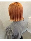 ハイトーン　オレンジ　ベージュ　切りっぱなしボブ　丸型　卵形