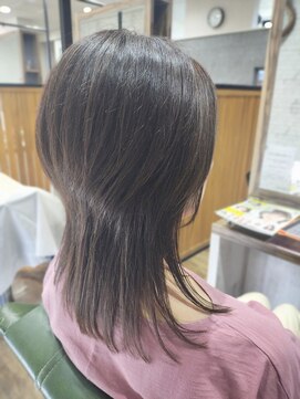 ウルスヘアー(ulus hair) ツヤツヤウルフ