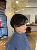 ショートボブ