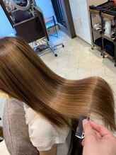 【髪質改善ミネコラ×縮毛矯正】うねりも広がりも同時に解消！最高の手触りとまとまる艶髪で毎日気分が◎