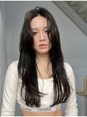 レイヤーカット×ナチュラルストレート