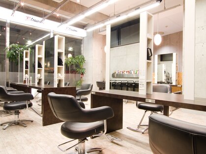 ブロッサム 大山店(Blossom)の写真