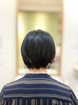 ヘアー グリーン(hair green) 30代40代50代/大人ショートボブ/香草カラー/白髪染め