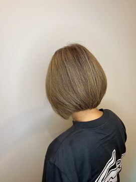 ウミ(umi) 白髪ぼかし