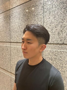ヘアモード キクチ 銀座店 銀座 理容室 ナチュラルセンターパート