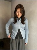 オリーブグレージュ