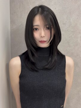 ジーナ 福岡天神(Zina) 韓国ハッシュカット/くびれ/上品/顔周り/Zina福岡天神