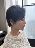 大人可愛い小顔前下がりハンサムショート/30代40代
