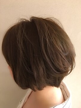 ロンド 銀座(Lond) ショートボブ 担当川瀬賢翁