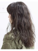 フィル(fil)&nbsp;ロングヘアー/フラッフィーパーマ