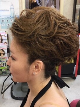 美容室 ティンカーベル ヘアセット
