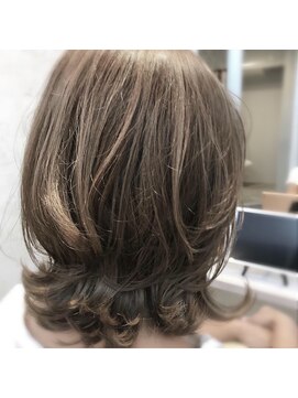 ヘアメイク カラフル(hair make colorful) 旬スタイル☆ウルフ×ボブ＝かわいい♪