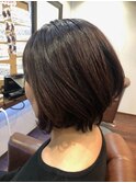 小顔補正立体カットでお手入れ簡単大人の前下がりボブ♪