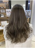 シャドールーツダークグレー×グレージュ