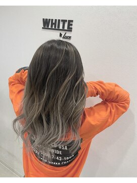 アンダーバーホワイト 阪神西宮店(_WHITE) バレイヤージュカラー　グレージュ