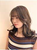 透明感溢れる上品アッシュベージュカラー♪