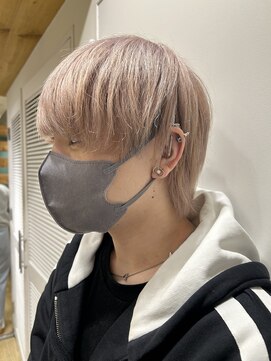 エイト新宿店(EIGHT shinjuku) ピンクベージュ