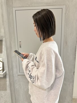 ヨーク(YOKE) YOKE 切りっぱなしボブ前下がりボブ髪質改善オリーブグレージュ