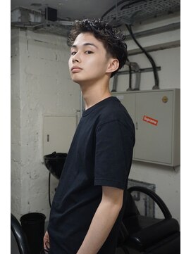 ノラ シブヤ(NORA) メンズショートパーマピンパーマテーパーフェード